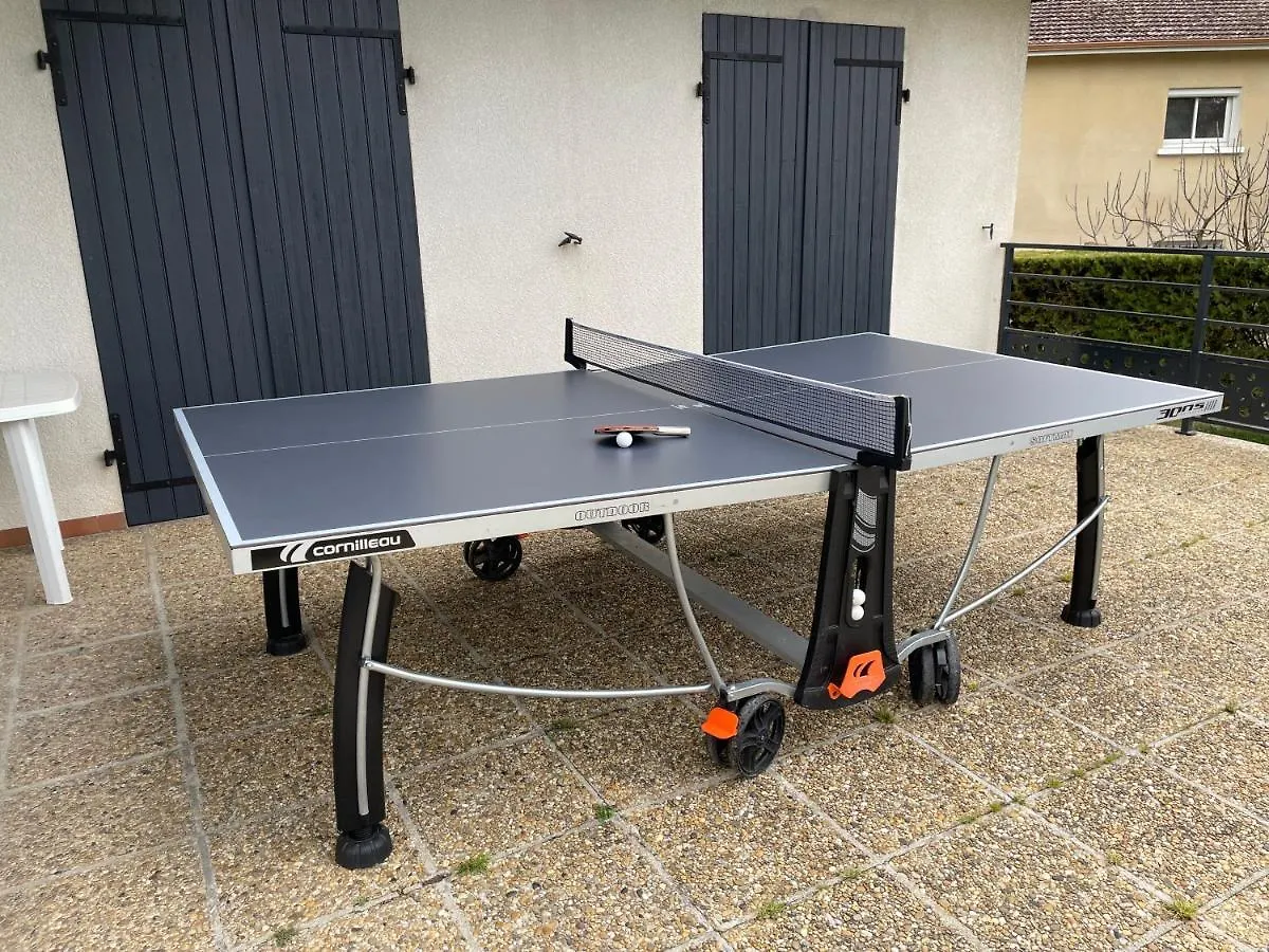 Villas Entiere, 6 Pl,3 Ch , Parking Prive , Climatise Chatte
